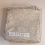 Panier lingettes coeurs gris